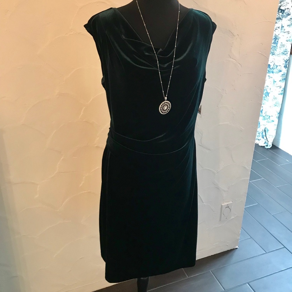 Hunter green velvet cocktail dress.